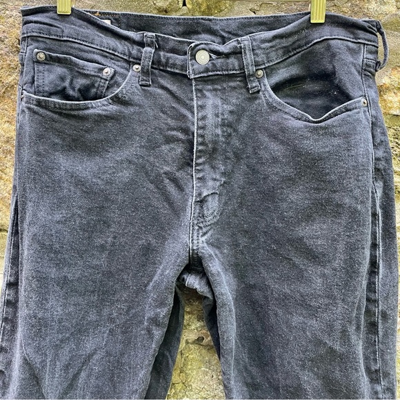 Levi’s 514 Black Denim Jeans - Picture 3 of 7
